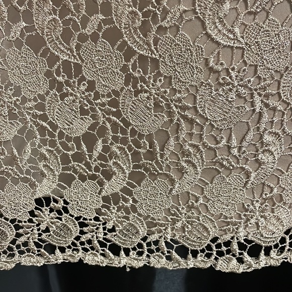 R & M Richards special event dress - Picture 2 of 7